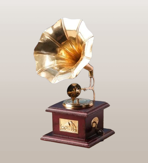 Vintage Gramophone Showpiece🎶– Made From Brass & Wood✨